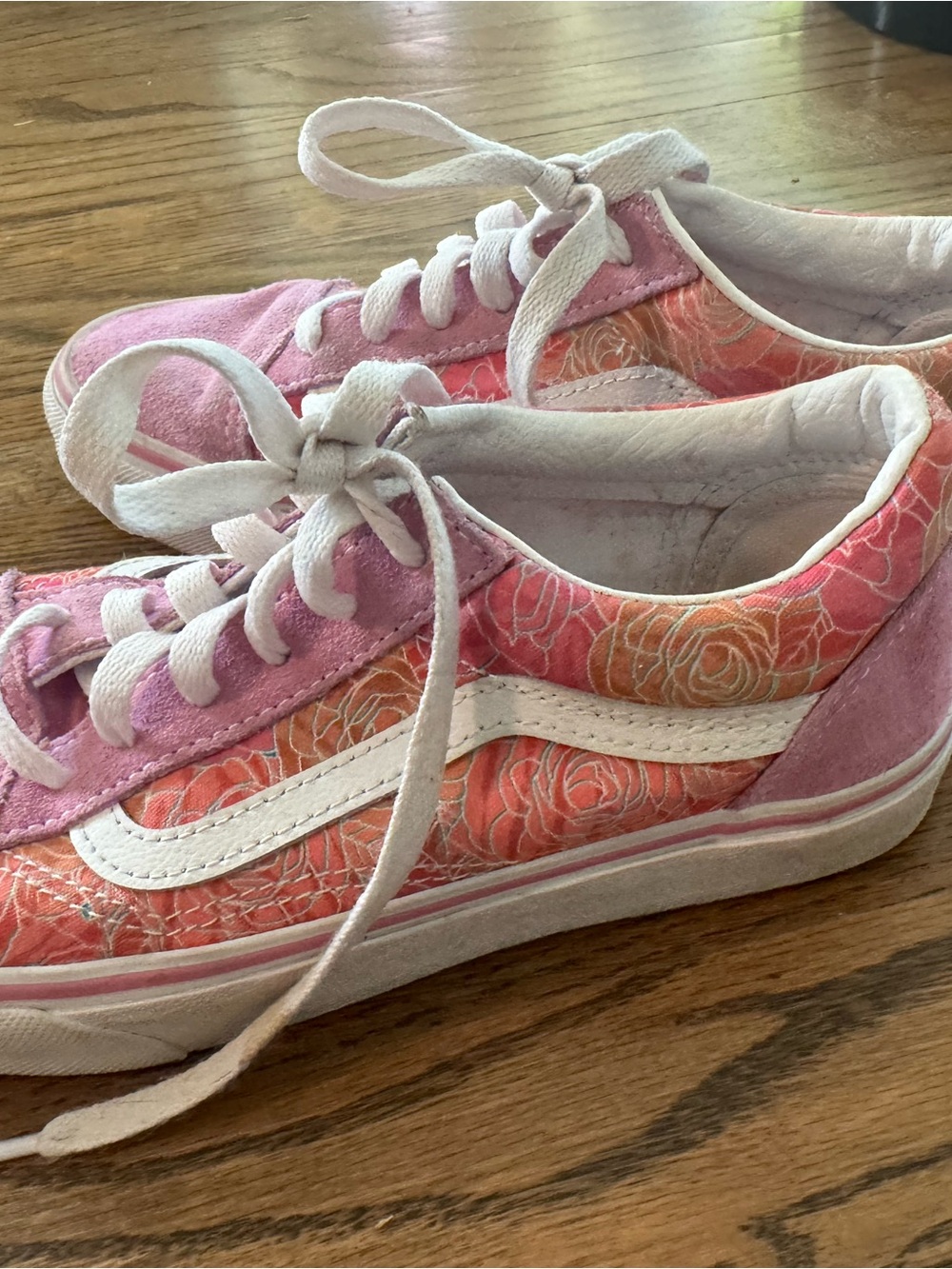 Vans Pink and White Floral Low-Top Sneakers